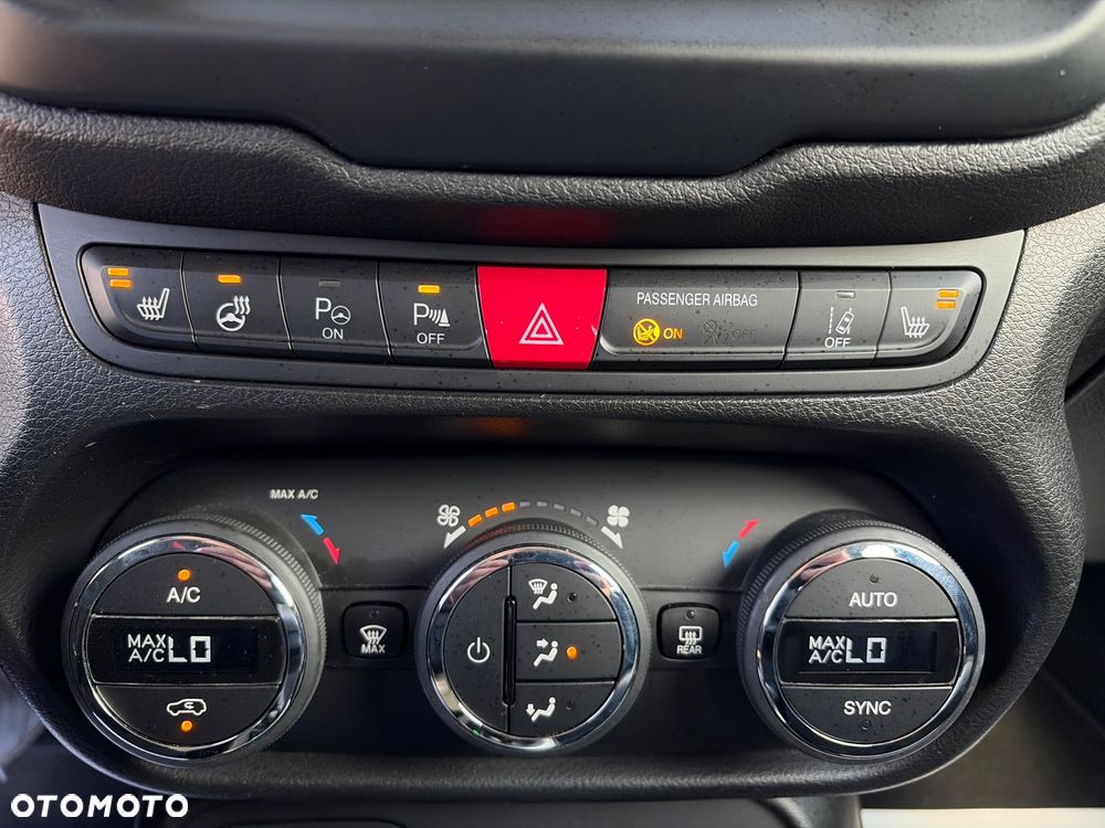 Jeep Renegade 1.4 MultiAir DSG Limited - 15