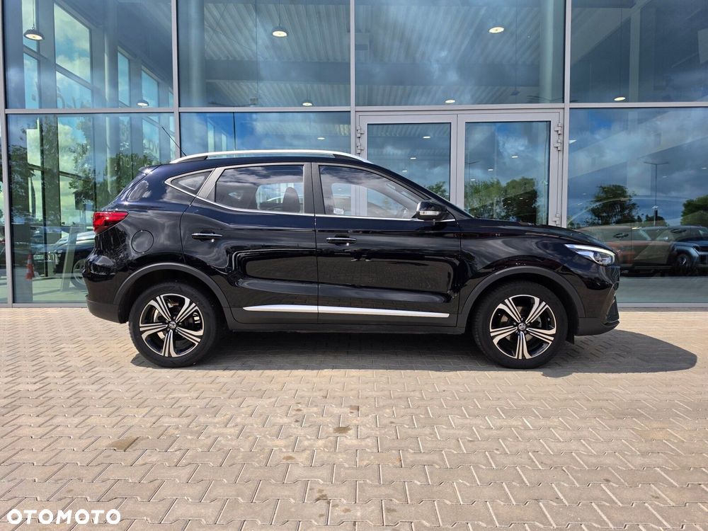 MG ZS - 7