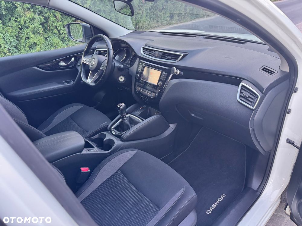 Nissan Qashqai - 18