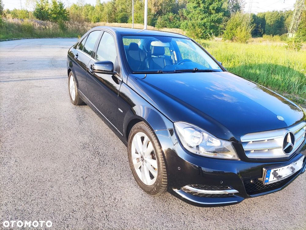 Mercedes-Benz Klasa C 180 BlueEFFICIENCY Avantgarde - 6