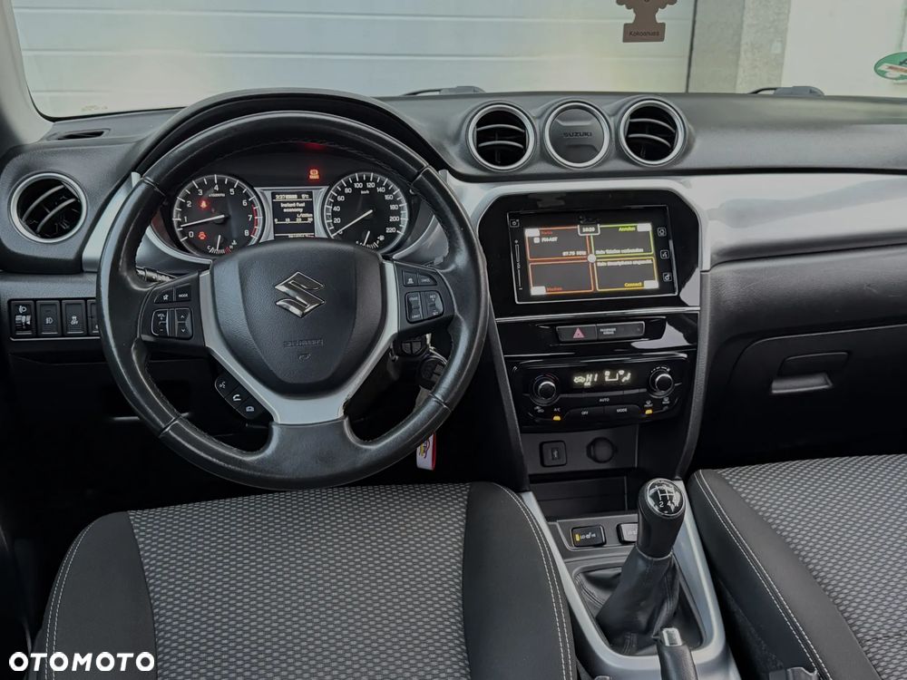 Suzuki Vitara 1.6 (4x4) Allgrip Comfort+ - 30