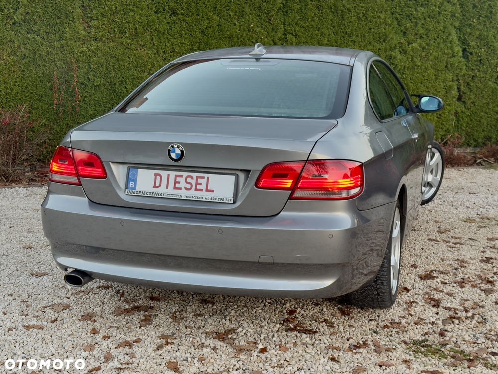 BMW Seria 3 320d DPF - 23