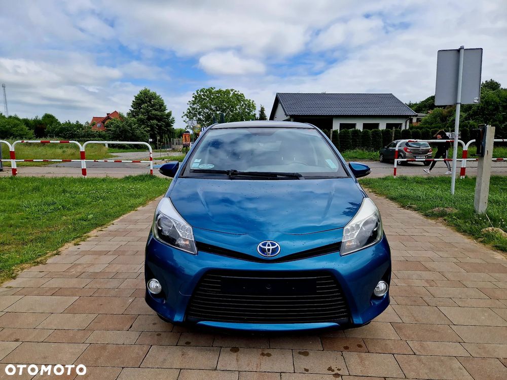 Toyota Yaris - 1