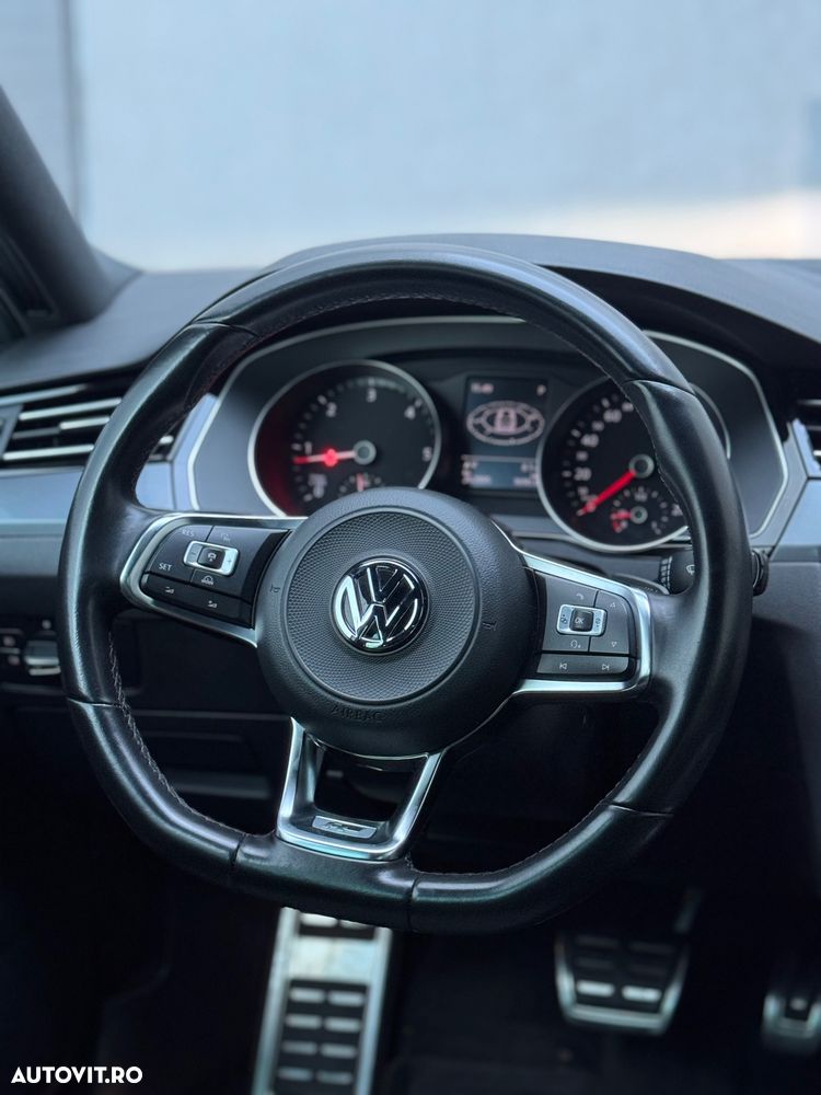 Volkswagen Passat - 6