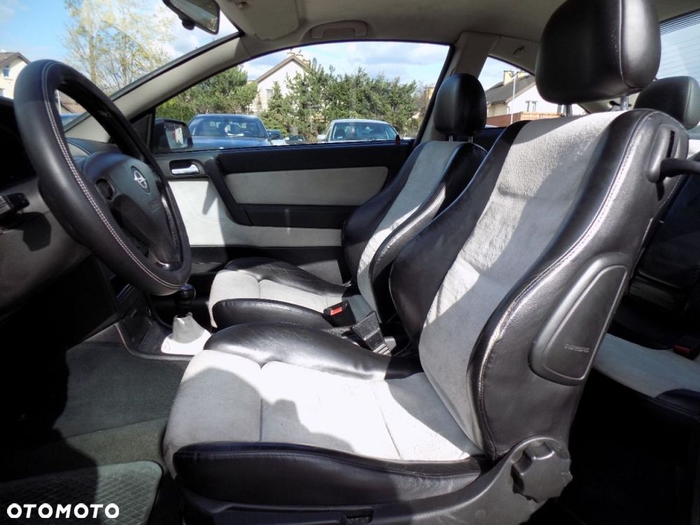 Opel Astra 1.8 Bertone - 7