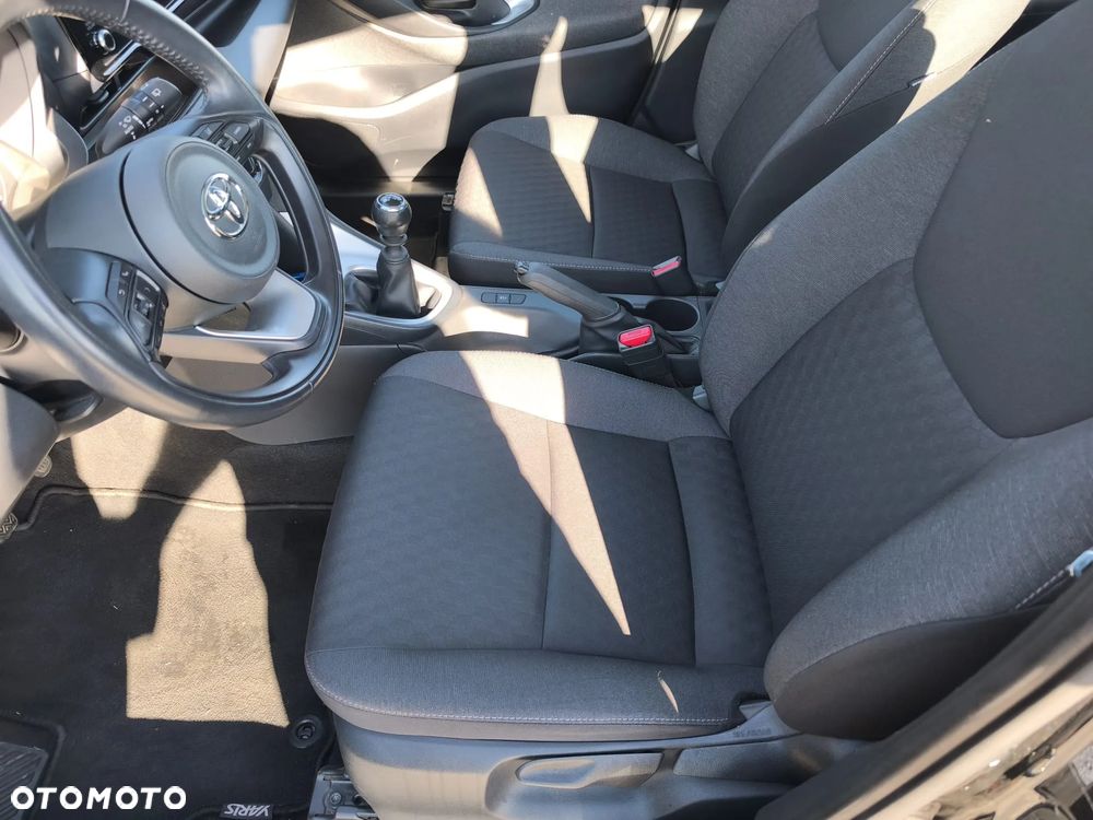Toyota Yaris 1.5 Comfort - 8