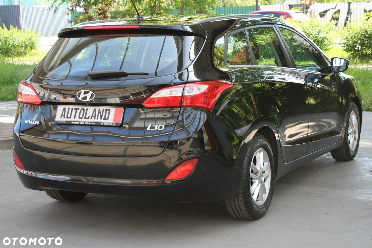 Hyundai i30 1.6 Premium - 37