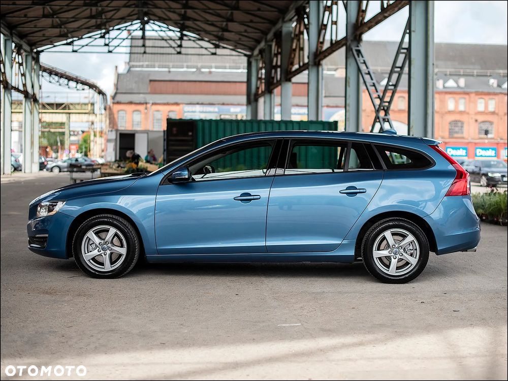 Volvo V60 D3 Geartronic Business Edition - 6