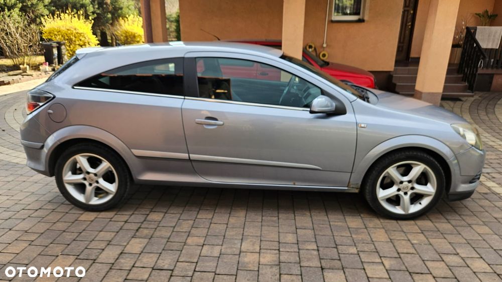 Opel Astra 1.9 CDTI Sport - 2
