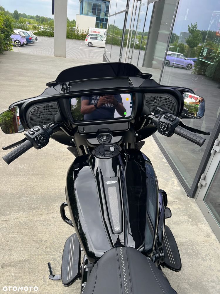 Harley-Davidson Touring Street Glide - 5