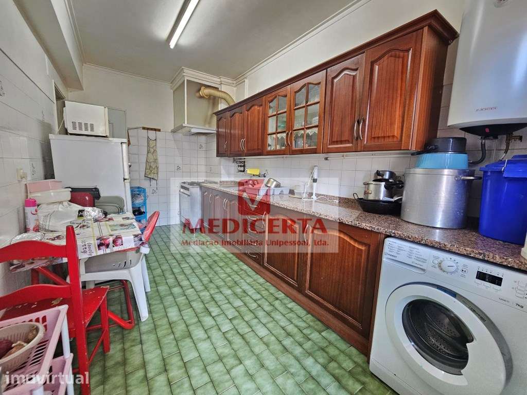 Agualva - Av. Bons Amigos - T2 (83m²) - Grande imagem: 3/14