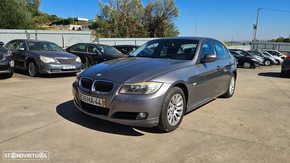 BMW 318 d Sport - 2
