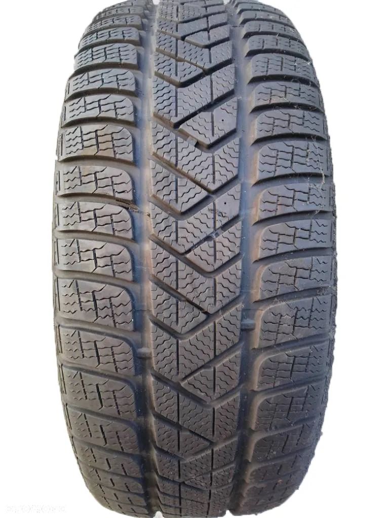 Pirelli Sottozero 3 235/45 R19 99V 2023 7-7.5mm - 1