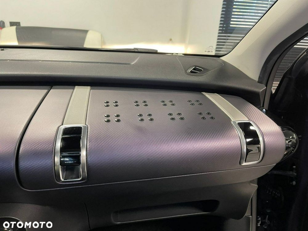 Citroën C4 Cactus VTi 82 Shine - 23