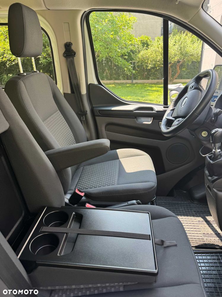 Ford Transit Custom - 8