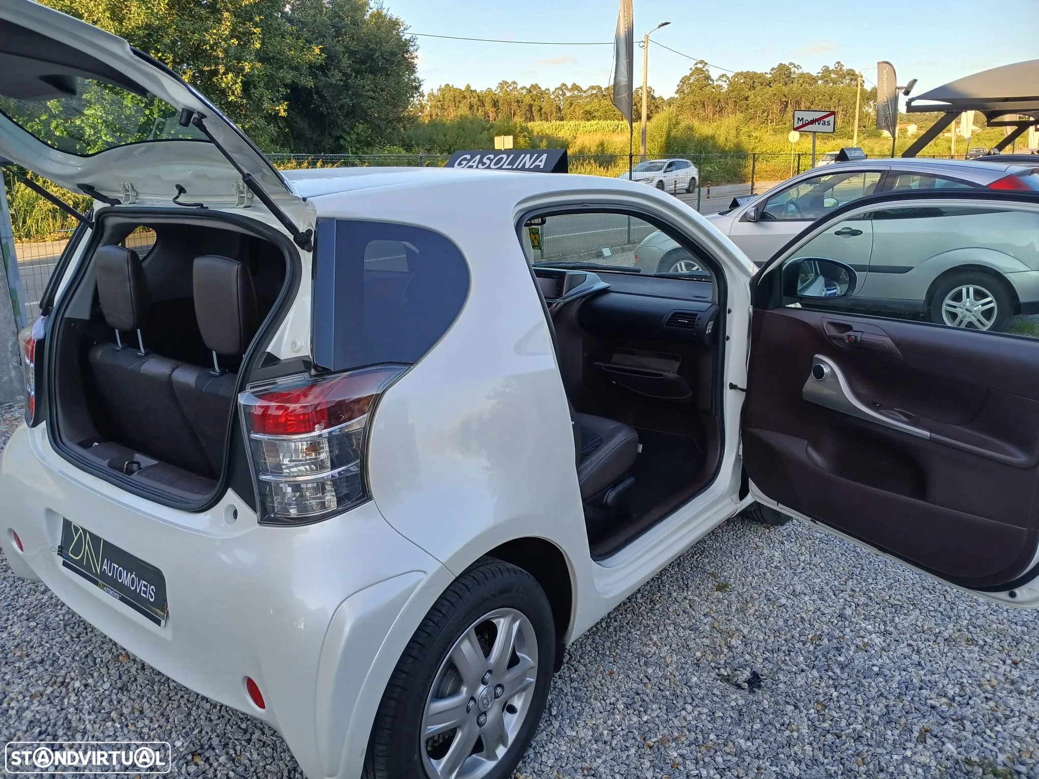 Toyota iQ 1.0 VVT-i - 6