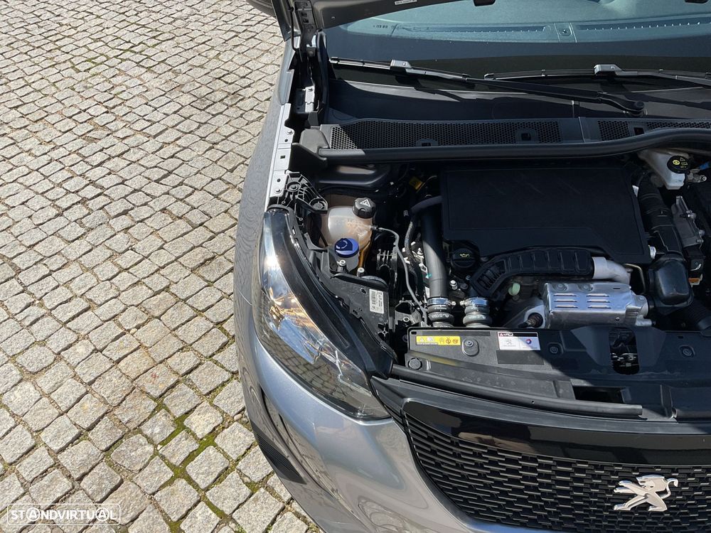 Peugeot 2008 1.2 PureTech Style - 35