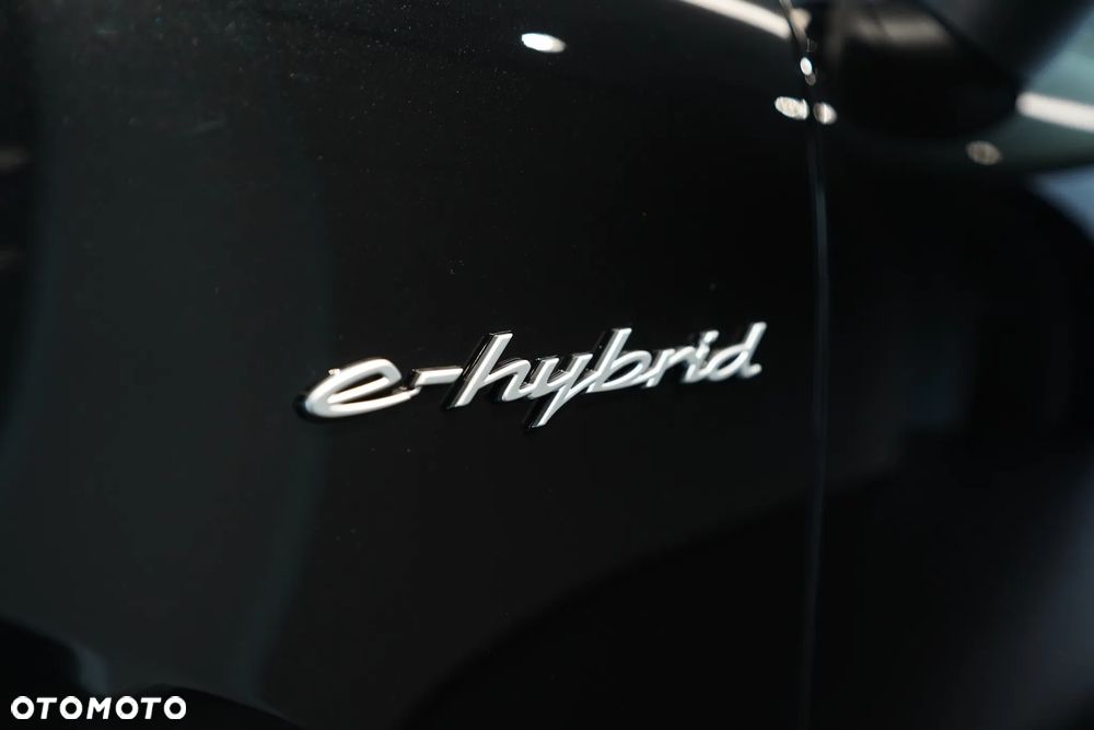 Porsche Cayenne - 34