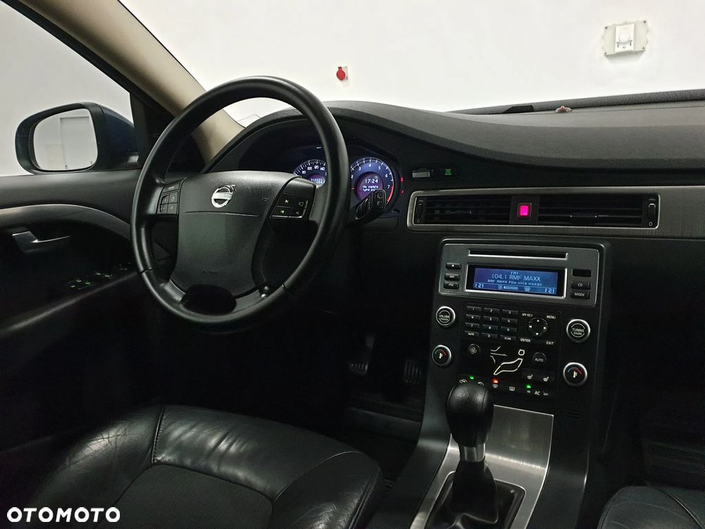 Volvo V70 2.0 Summum - 33