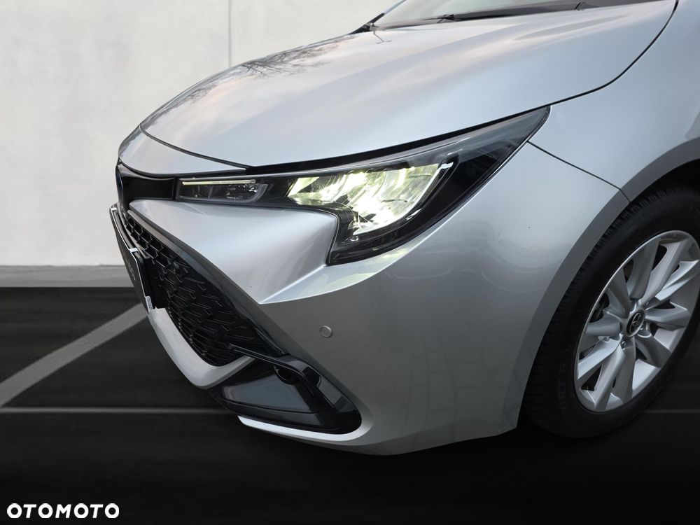 Toyota Corolla 1.8 Hybrid Comfort - 27