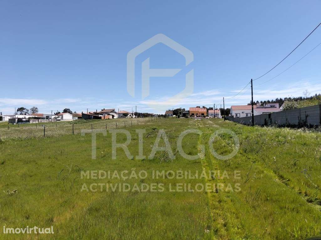 Terreno com 8.520 m2 com viabilidade construtiva para 5 moradias - Grande imagem: 3/14