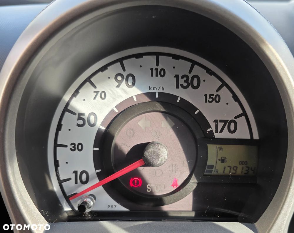 Toyota Aygo Cool - 8