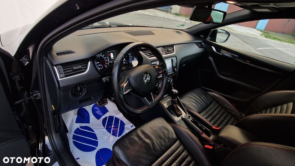 Skoda Octavia 2.0 TDI RS Challenge DSG - 19