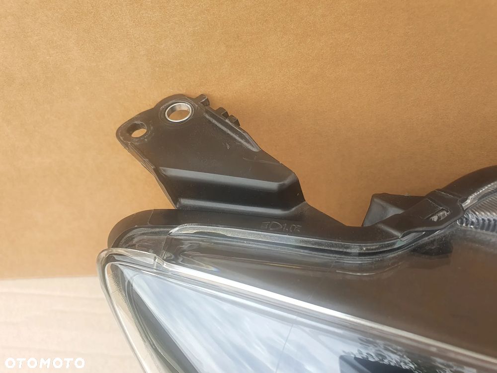 Lampa przednia prawa Mazda 2 DJ Lift Full Led rok 19- - 3
