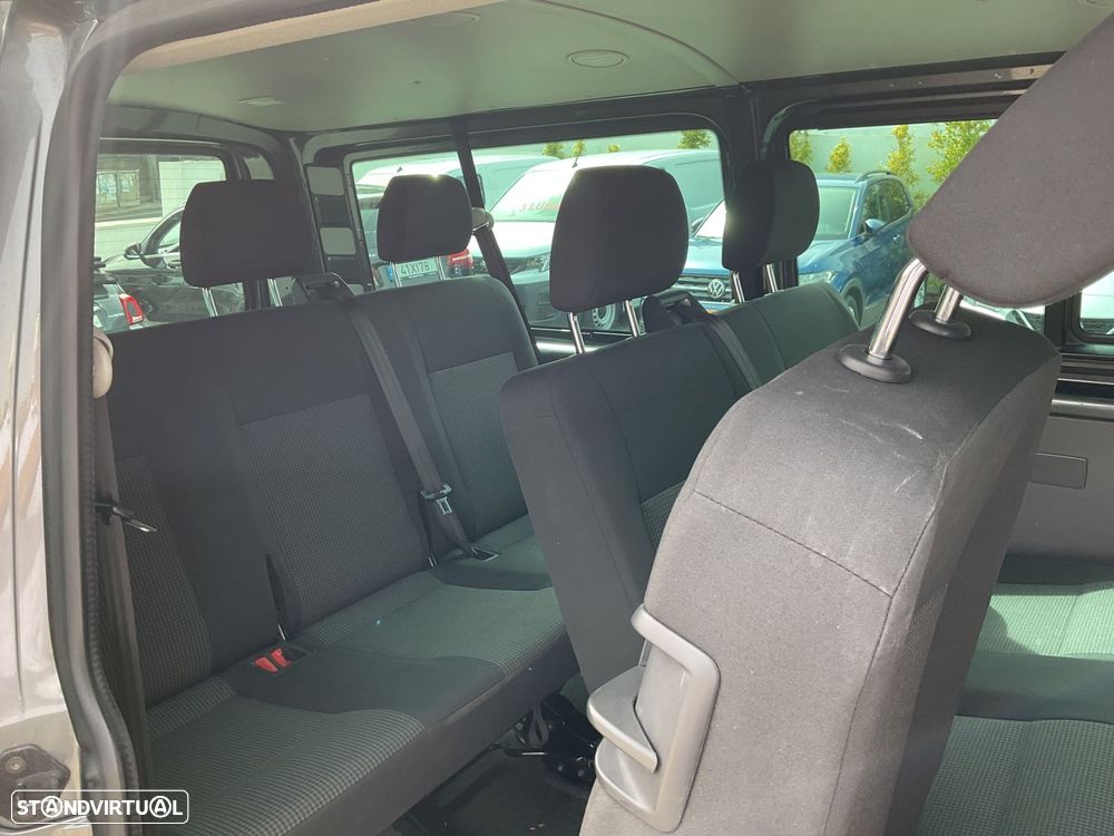 VW Transporter 2.0 TDI - 33