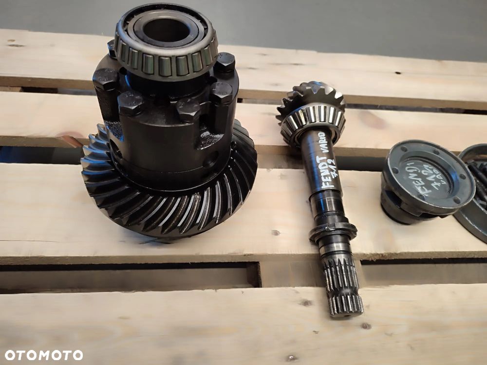 Dyferencjał ZF F712301020010 F514300020440 Fendt 712 Vario - 9