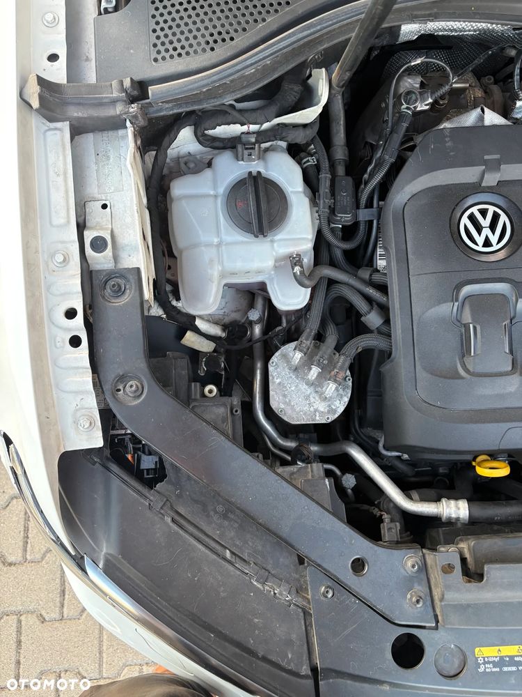 Volkswagen Tiguan - 23