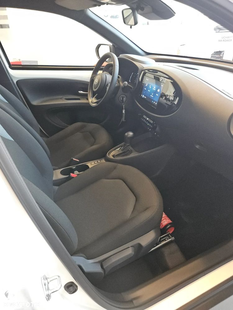 Toyota Aygo X Hybrid 1.5 Comfort e-CVT - 15