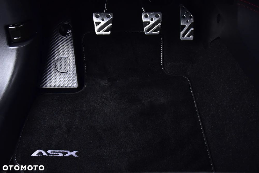 Mitsubishi ASX 2.0 2WD Intro Edition+ - 24