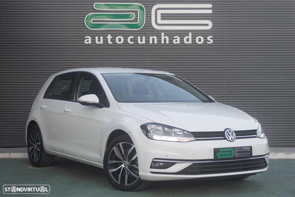 VW Golf 1.6 TDI Highline DSG - 2