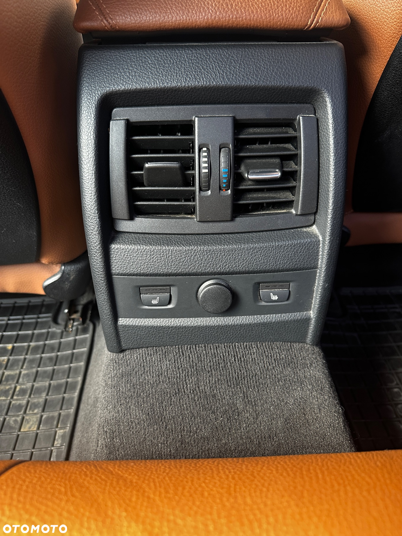 BMW Seria 3 335i xDrive - 19