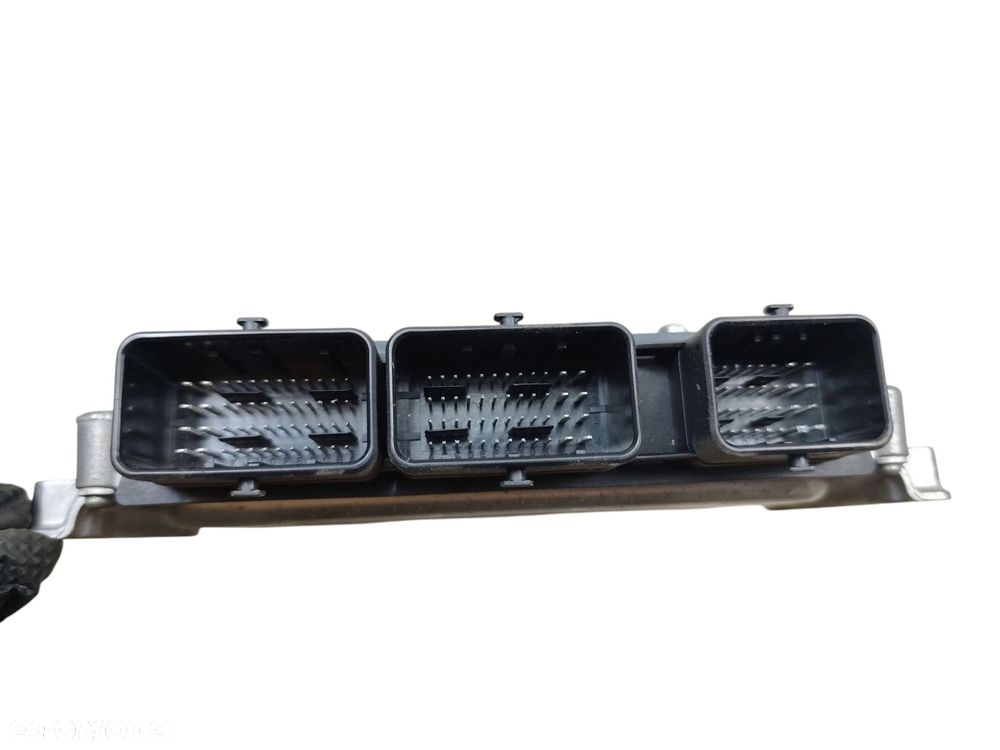 KOMPUTER STEROWNIK SILNIKA CITROEN C5 III (2008-2010) 2.0 HDI 136KM 9666266580 - 2
