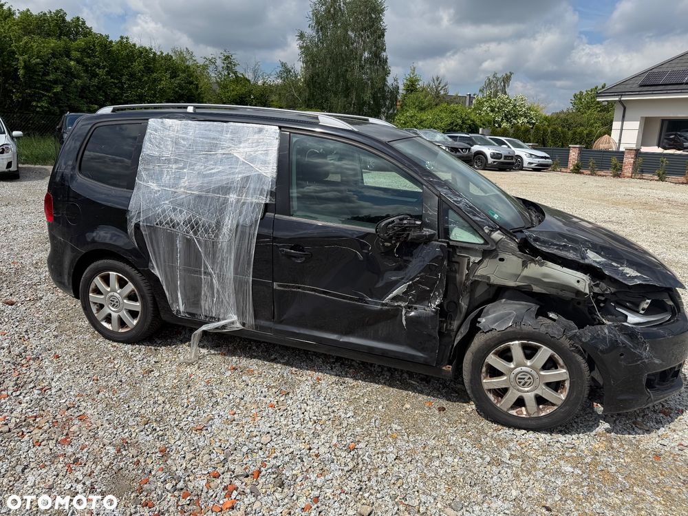 Volkswagen Touran 1.2 TSI BlueMotion Technology Life - 4