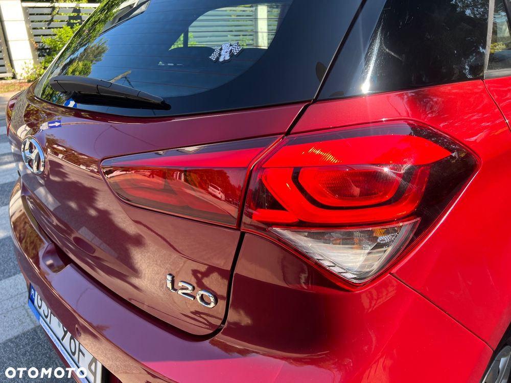 Hyundai i20 1.4 - 10