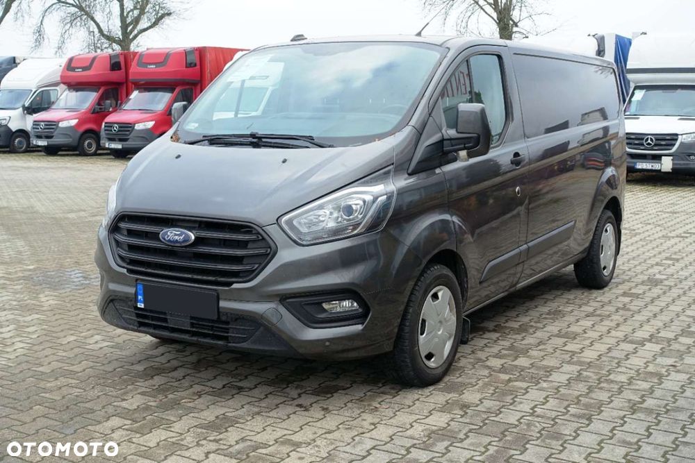 Ford Transit Custom L2H1 - 2
