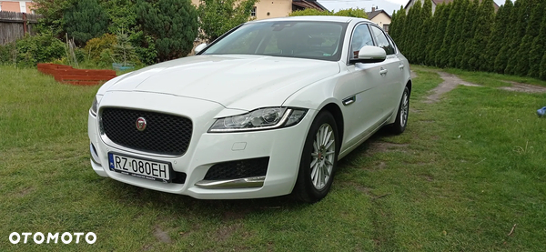 Jaguar XF 2.0 i4D Prestige