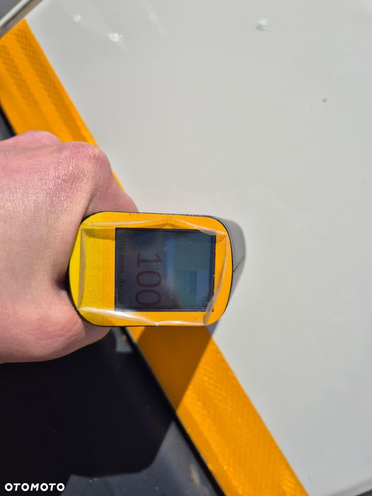 Volvo FM 340 4X2 / CHŁODNIA IZOTERMA / CARRIER VECTOR i350 / WINDA 2500KG / BEZWYPADKOWY / 1 WŁ / EURO 6 / AUTOMAT / IDEALNY / 9000KG ŁADOWNOŚĆ / WEBASTO - 40