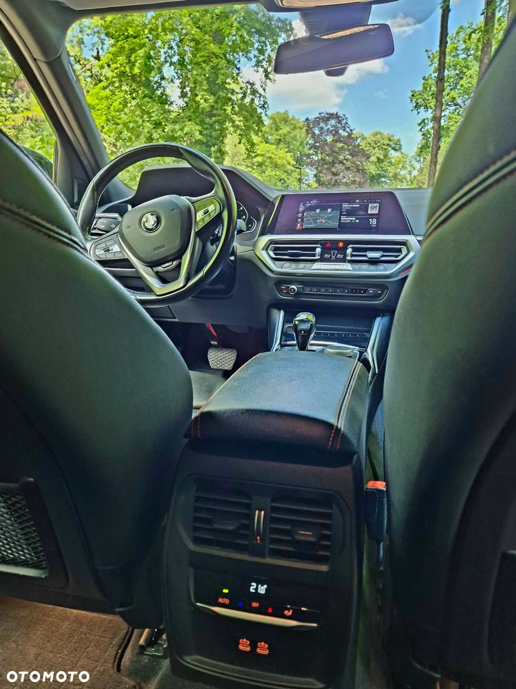 BMW Seria 3 320d Sport Line Shadow sport - 14