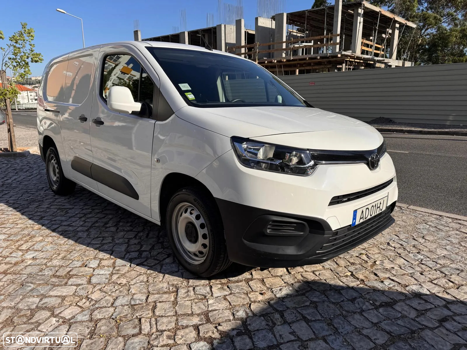 Toyota PROACE CITY CAIXA/MONOVOLUME 1.5 D-4D 100 - 5
