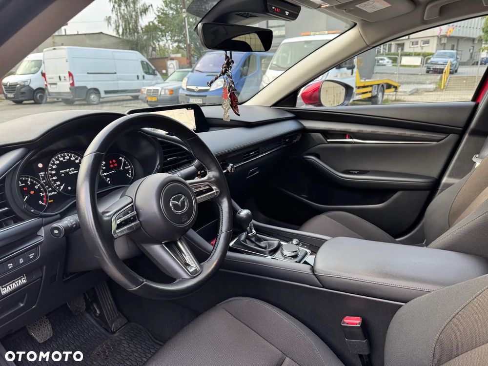 Mazda 3 - 4