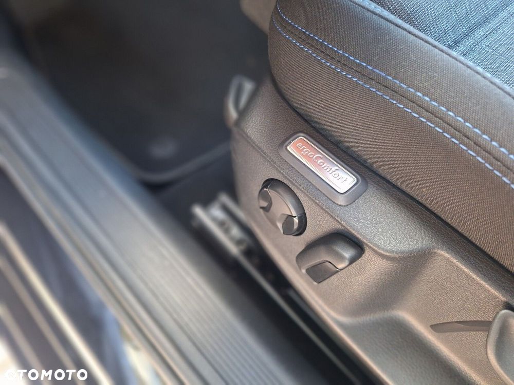 Volkswagen Passat Variant 1.4 TSI Plug-In Hybrid GTE DSG - 13