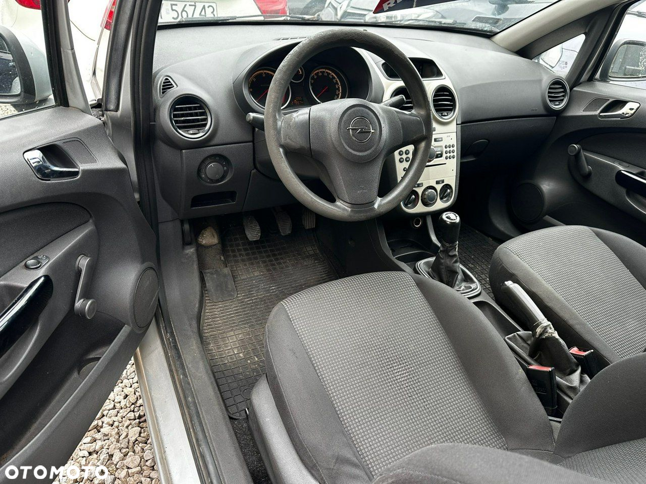 Opel Corsa - 17
