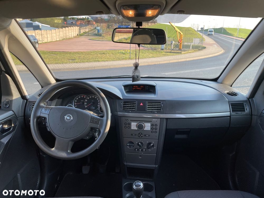 Opel Meriva 1.7 CDTI DPF - 9
