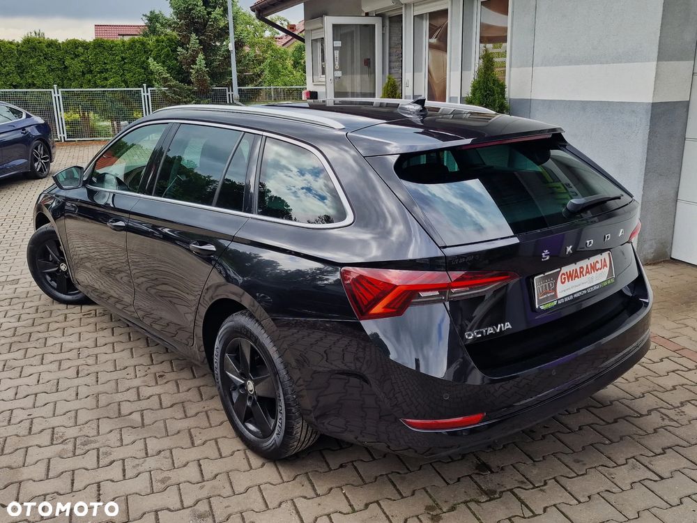 Skoda Octavia 2.0 TDI Tour - 8