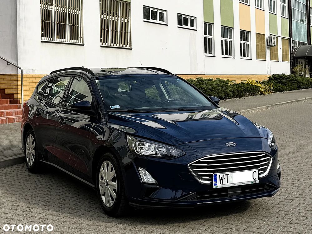 Ford Focus 1.0 EcoBoost Trend - 27