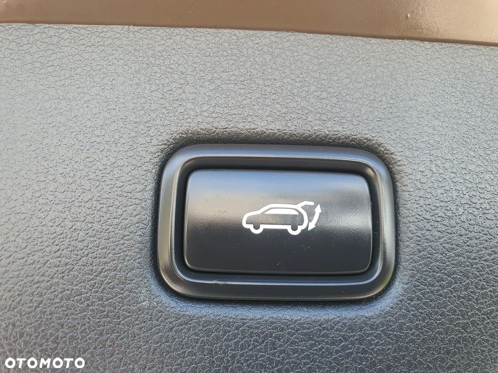 Hyundai Tucson blue 1.7 CRDi 2WD DCT Premium - 33